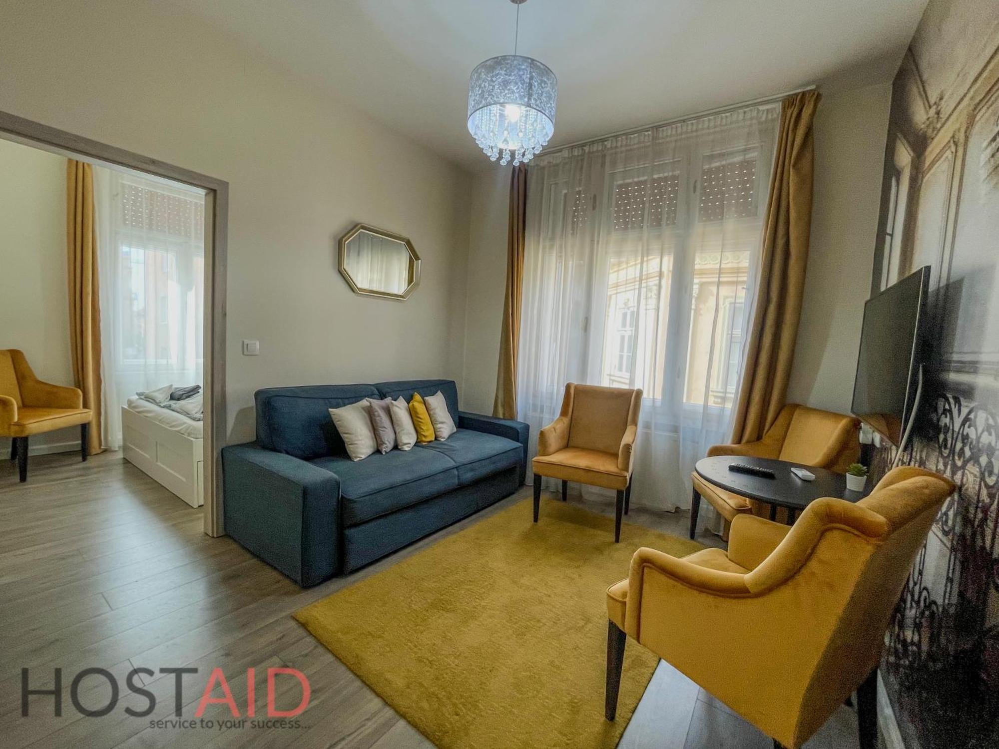 Dh30 - - Hostaid Budapesta